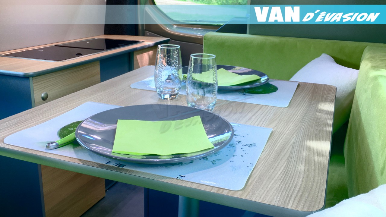 amenagement alize van d evasion ford transit custom 22
