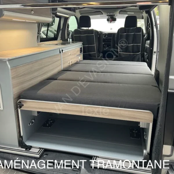 Van aménagé Peugeot Expert standard 2024 - 145 CH bva - Premium Tramontane 2 places 10 amenagement tramontane van devasion1